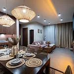 Looktatry Tatra Stone House Z Jacuzzi Appartamento *
