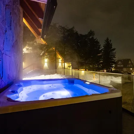Looktatry Tatra Stone House Z Jacuzzi Appartamento *