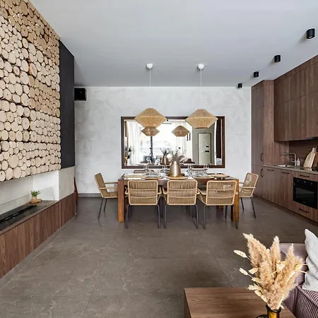 شقة Looktatry Tatra Stone House Z Jacuzzi كوشتيليسكا