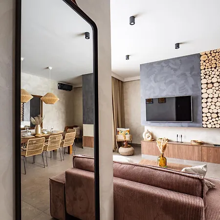 Looktatry Tatra Stone House Z Jacuzzi شقة كوشتيليسكا